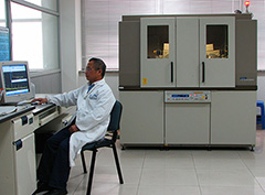 X-Ray Powder Diffractometer(D/MAX2550)