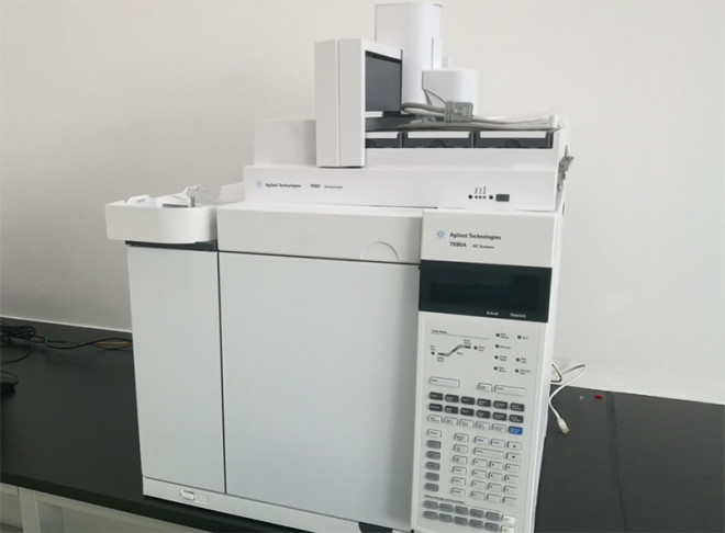 Agilent 7890A Gas Chromatograph