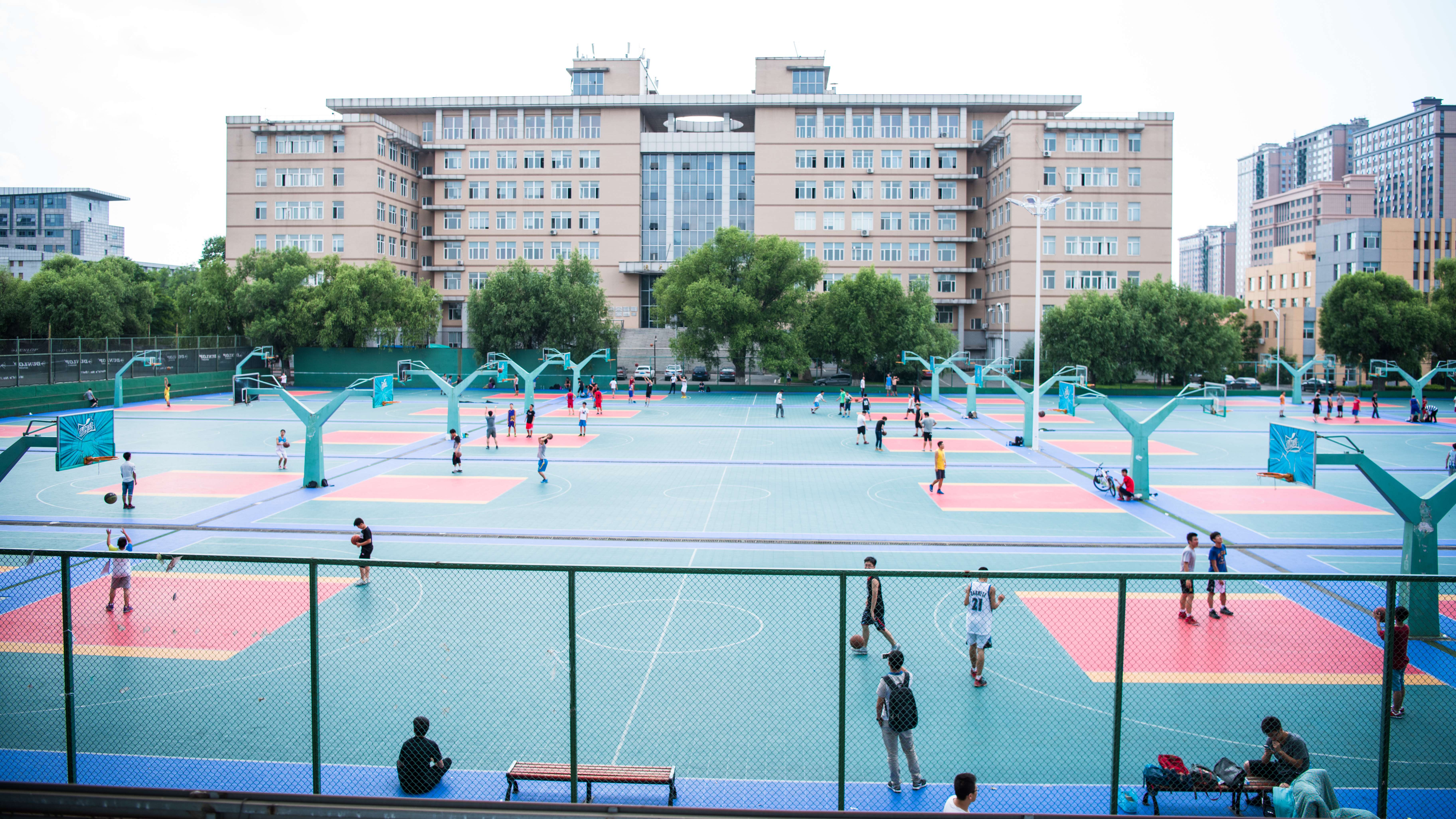 吉大篮球场（4）
